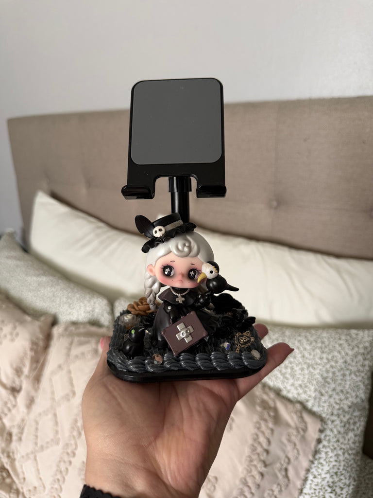 iPad / Phone Holder